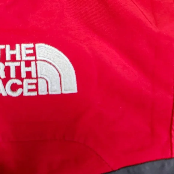 The North Face Winter Jacket Hooded Full Zip Pockets Red Gray Boys S